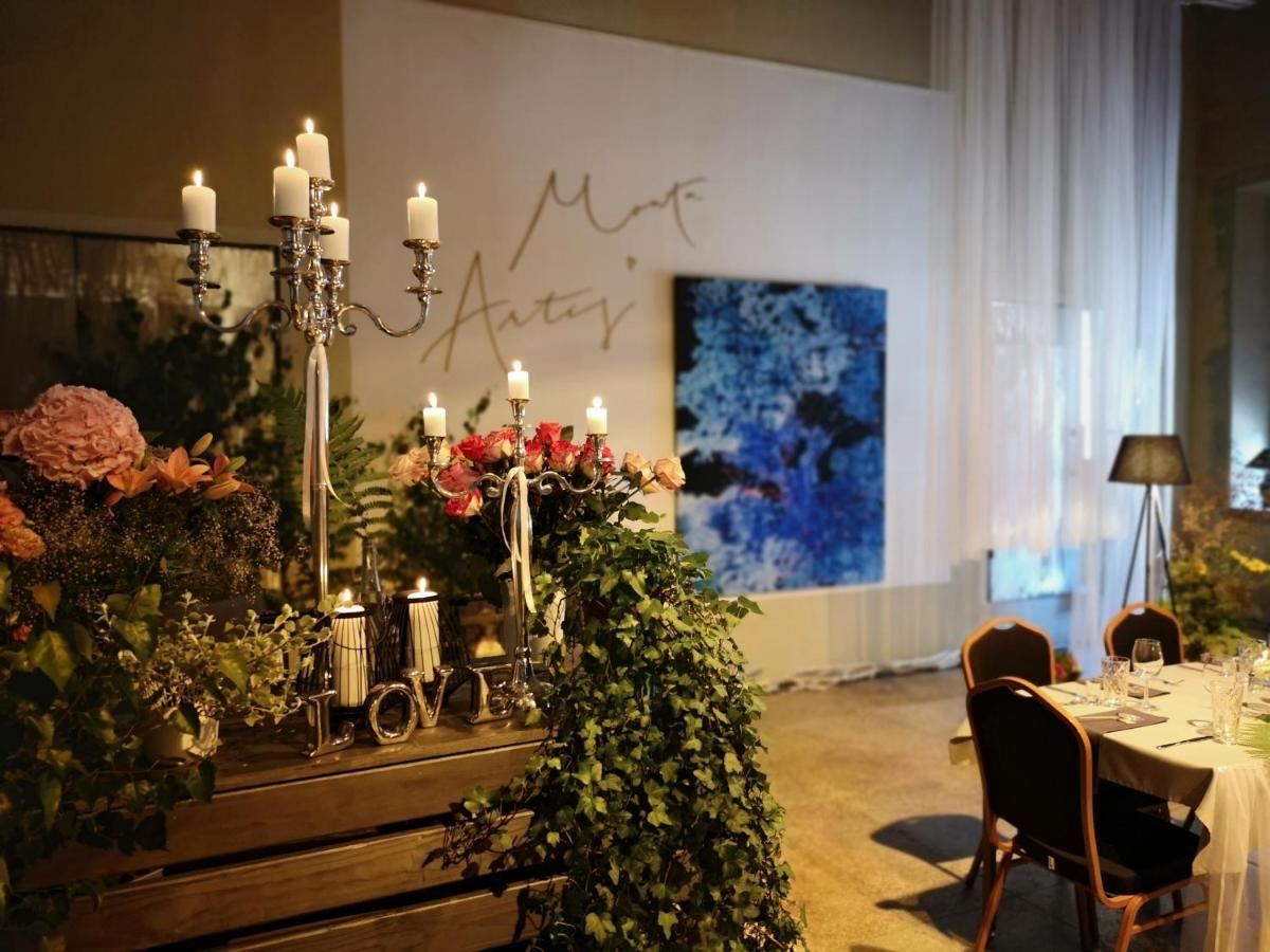Zeit Hotel Līgatne エクステリア 写真